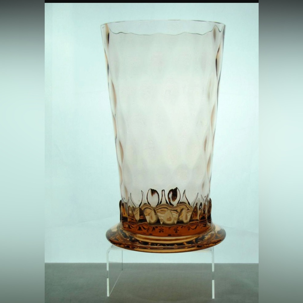 Heisey #4206 Optic Tooth Flamingo Floral Vase￼